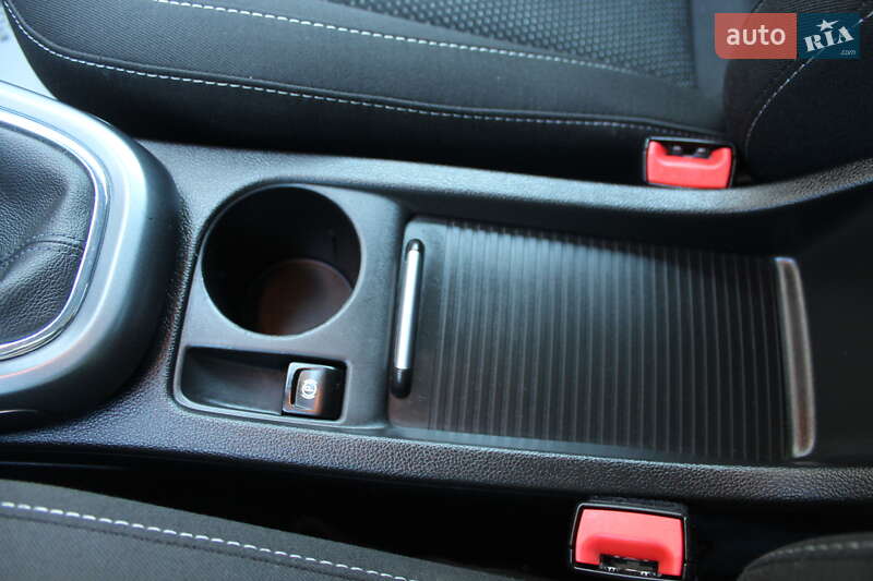 Універсал Opel Astra 2015 в Трускавці фото 71 Універсал Opel Astra 2015 в Трускавці