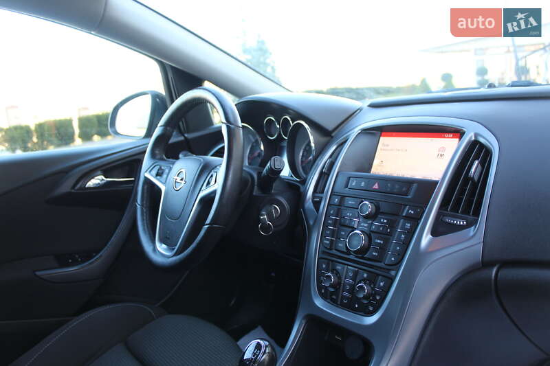 Універсал Opel Astra 2015 в Трускавці фото 98 Універсал Opel Astra 2015 в Трускавці