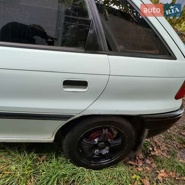 Хетчбек Opel Astra 1995 в Корсунь-Шевченківському