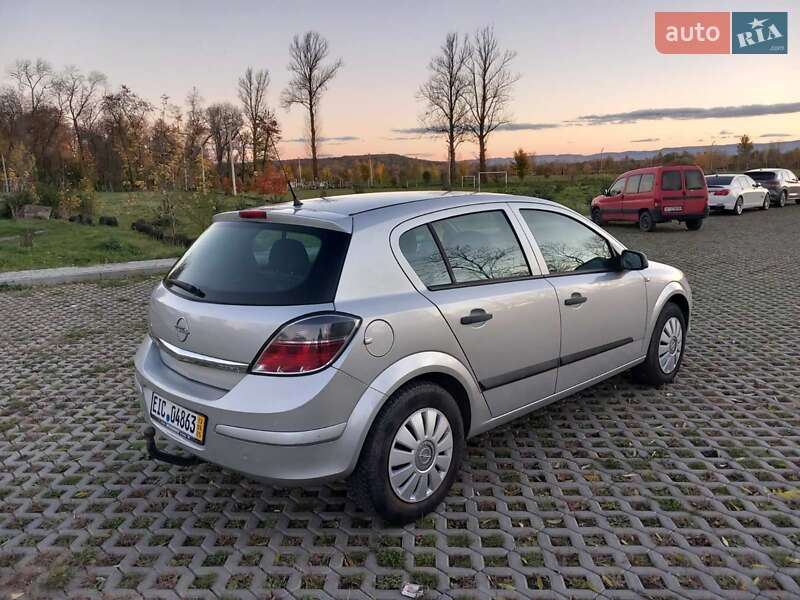 Хетчбек Opel Astra 2009 в Коломиї фото 3 Хетчбек Opel Astra 2009 в Коломиї