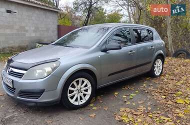 Хэтчбек Opel Astra 2005 в Золотоноше Хэтчбек Opel Astra 2005 в Золотоноше