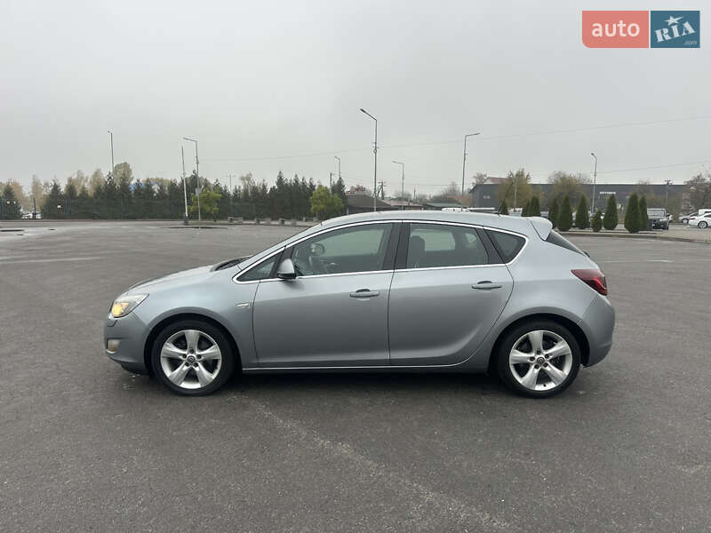 Хетчбек Opel Astra 2010 в Житомирі фото 8 Хетчбек Opel Astra 2010 в Житомирі