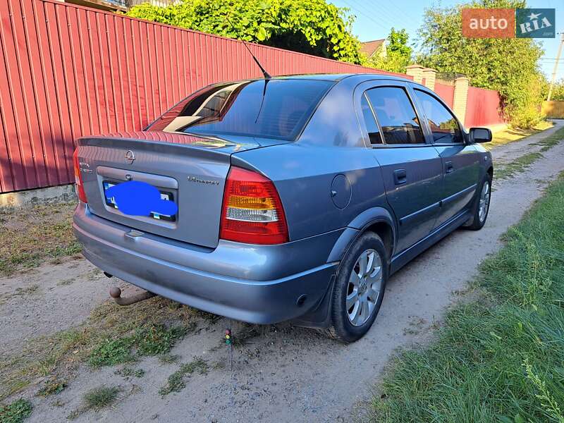 Седан Opel Astra 2008 в Києві фото 10 Седан Opel Astra 2008 в Києві