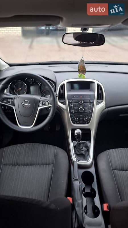 Універсал Opel Astra 2011 в Бердичеві фото 12 Універсал Opel Astra 2011 в Бердичеві