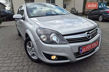 Хэтчбек Opel Astra 2009 в Ковеле