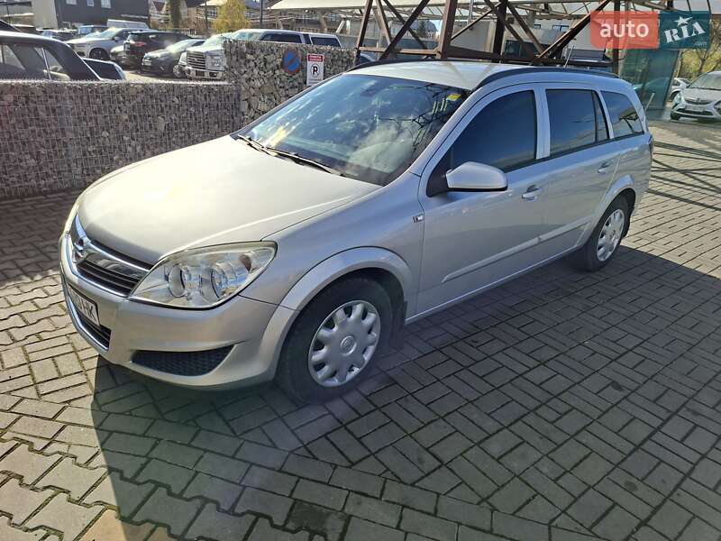 Универсал Opel Astra 2007 в Ивано-Франковске фото Универсал Opel Astra 2007 в Ивано-Франковске
