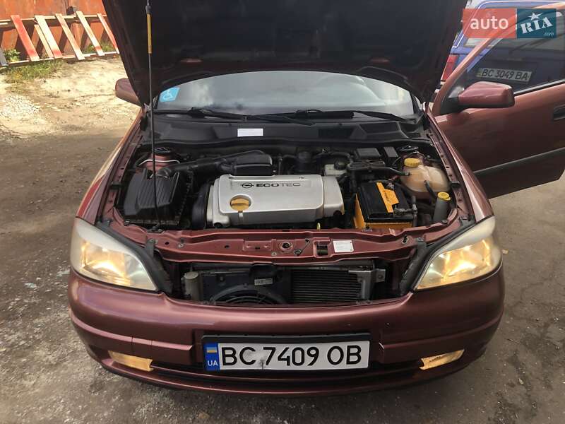 Седан Opel Astra 2001 в Львове