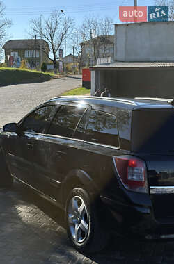 Универсал Opel Astra 2007 в Залещиках