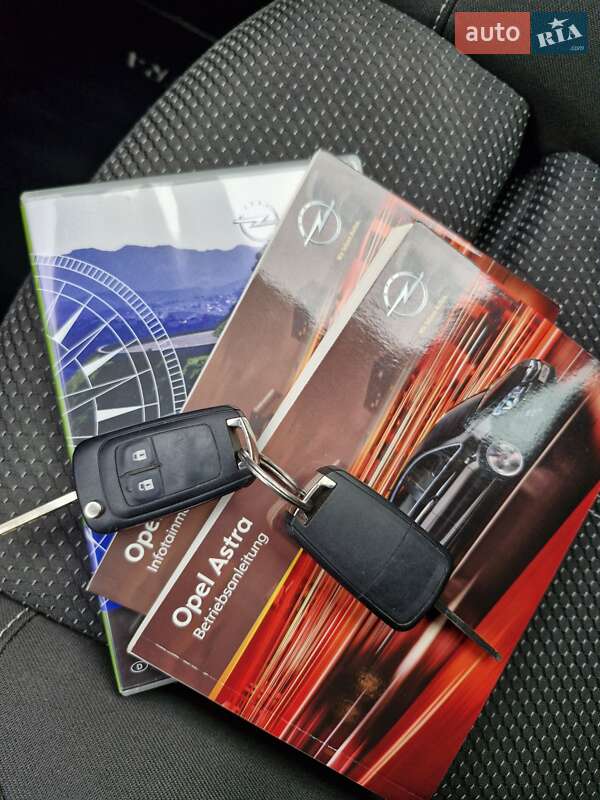 Универсал Opel Astra 2010 в Самборе фото 51 Универсал Opel Astra 2010 в Самборе