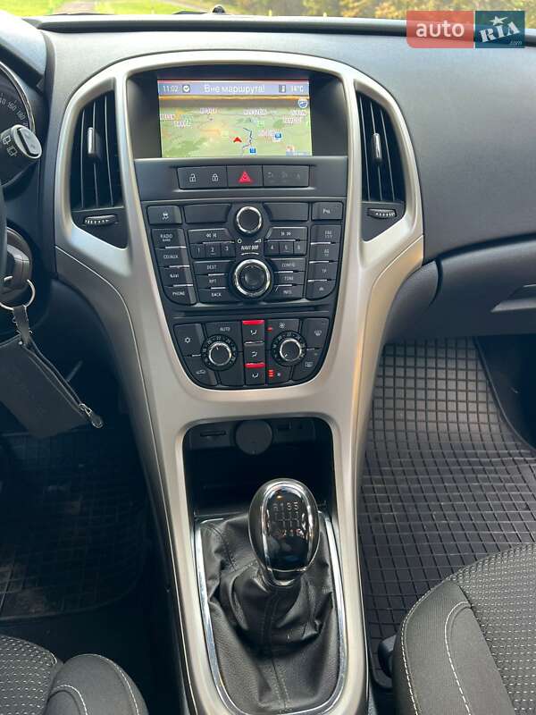 Универсал Opel Astra 2011 в Стрые фото 23 Универсал Opel Astra 2011 в Стрые