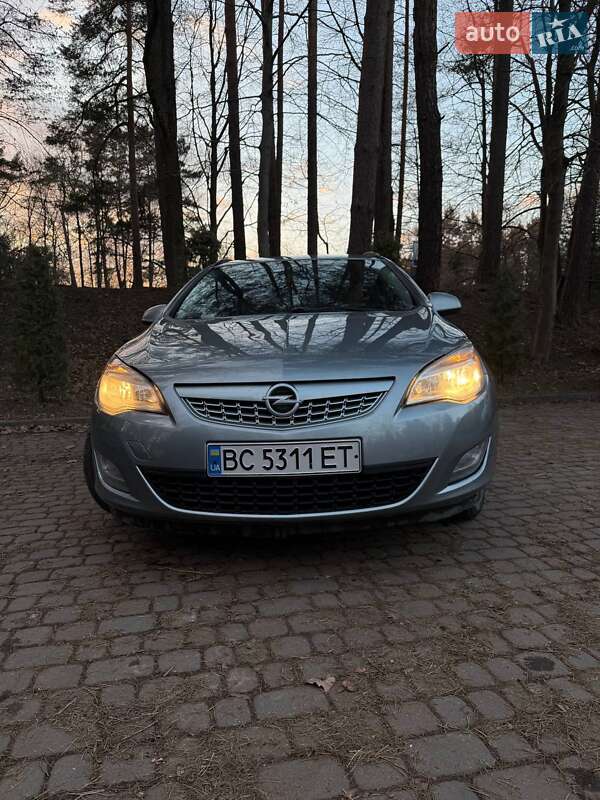 Універсал Opel Astra 2011 в Дрогобичі фото 10 Універсал Opel Astra 2011 в Дрогобичі