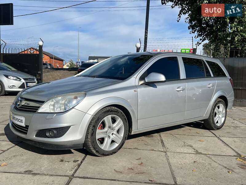 Универсал Opel Astra 2010 в Киеве фото 3 Универсал Opel Astra 2010 в Киеве