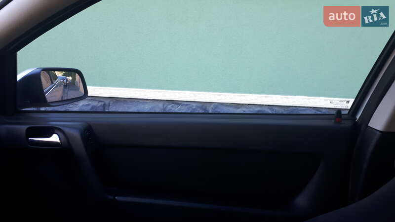 Хэтчбек Opel Astra 2001 в Ужгороде