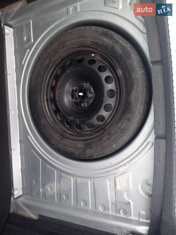 Универсал Opel Astra 2010 в Черкассах