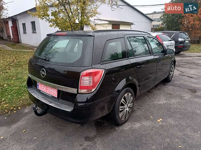 Универсал Opel Astra 2007 в Черкассах