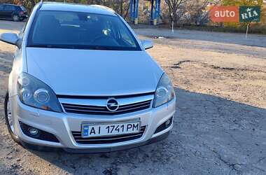 Універсал Opel Astra 2009 в Обухові