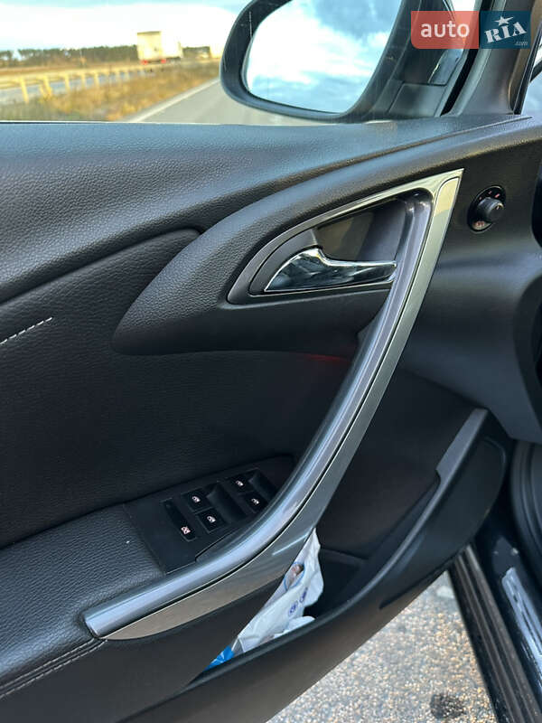 Универсал Opel Astra 2013 в Житомире фото 27 Универсал Opel Astra 2013 в Житомире