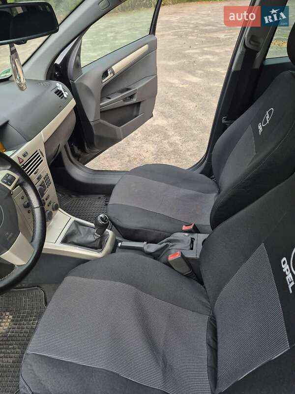 Універсал Opel Astra 2008 в Черкасах фото 10 Універсал Opel Astra 2008 в Черкасах