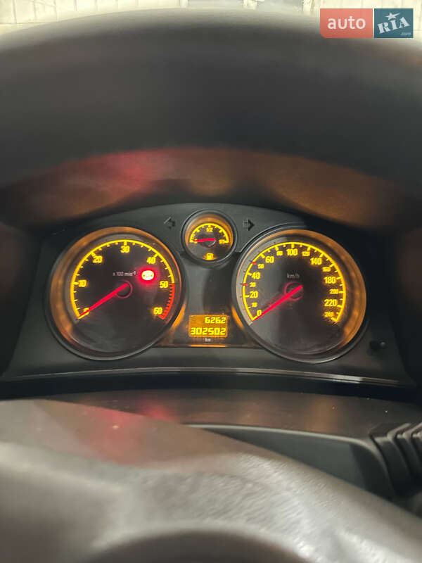 Хетчбек Opel Astra 2010 в Коломиї фото 6 Хетчбек Opel Astra 2010 в Коломиї