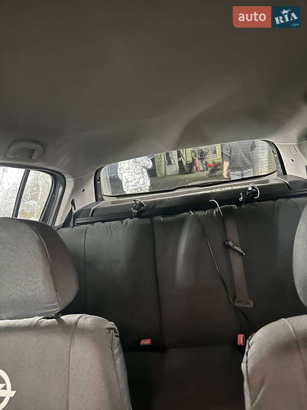 Хетчбек Opel Astra 2010 в Коломиї фото 7 Хетчбек Opel Astra 2010 в Коломиї