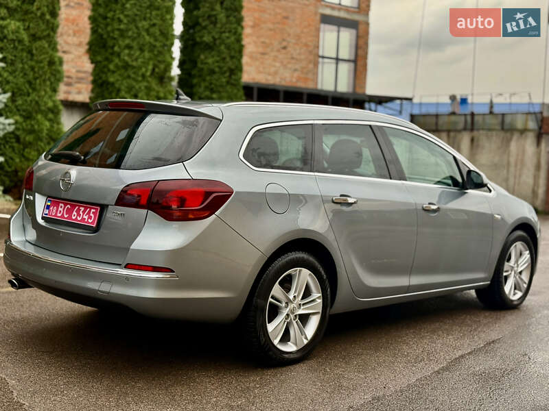 Универсал Opel Astra 2013 в Ровно фото 7 Универсал Opel Astra 2013 в Ровно