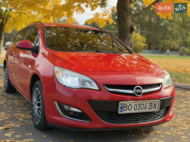 Универсал Opel Astra 2013 в Ровно фото 11 Универсал Opel Astra 2013 в Ровно