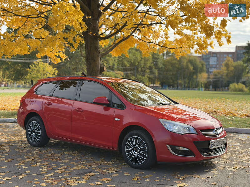 Универсал Opel Astra 2013 в Ровно фото 17 Универсал Opel Astra 2013 в Ровно