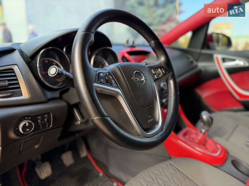 Универсал Opel Astra 2013 в Ровно фото 60 Универсал Opel Astra 2013 в Ровно