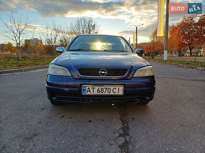 Купе Opel Astra 2000 в Калуше