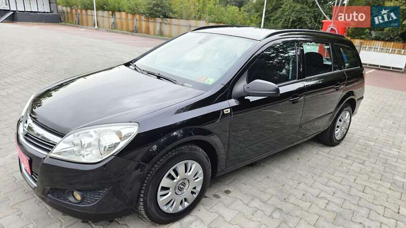 Універсал Opel Astra 2008 в Вінниці