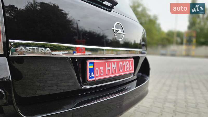 Універсал Opel Astra 2008 в Вінниці