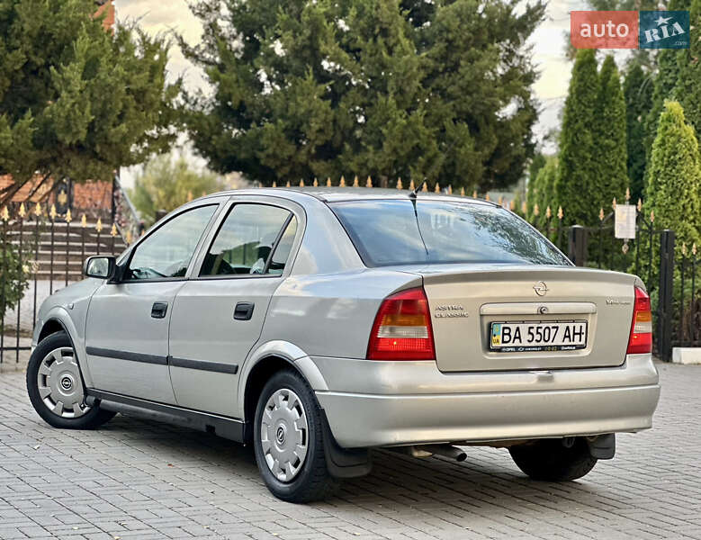 Седан Opel Astra 2006 в Кропивницком фото 2 Седан Opel Astra 2006 в Кропивницком