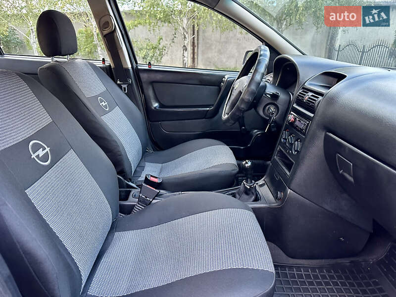 Седан Opel Astra 2006 в Кропивницком фото 10 Седан Opel Astra 2006 в Кропивницком