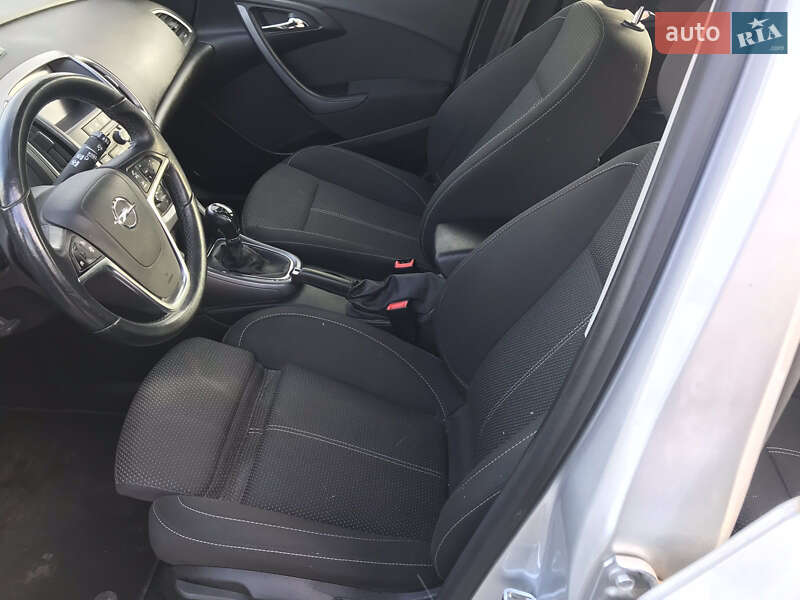 Универсал Opel Astra 2015 в Сокале фото 8 Универсал Opel Astra 2015 в Сокале