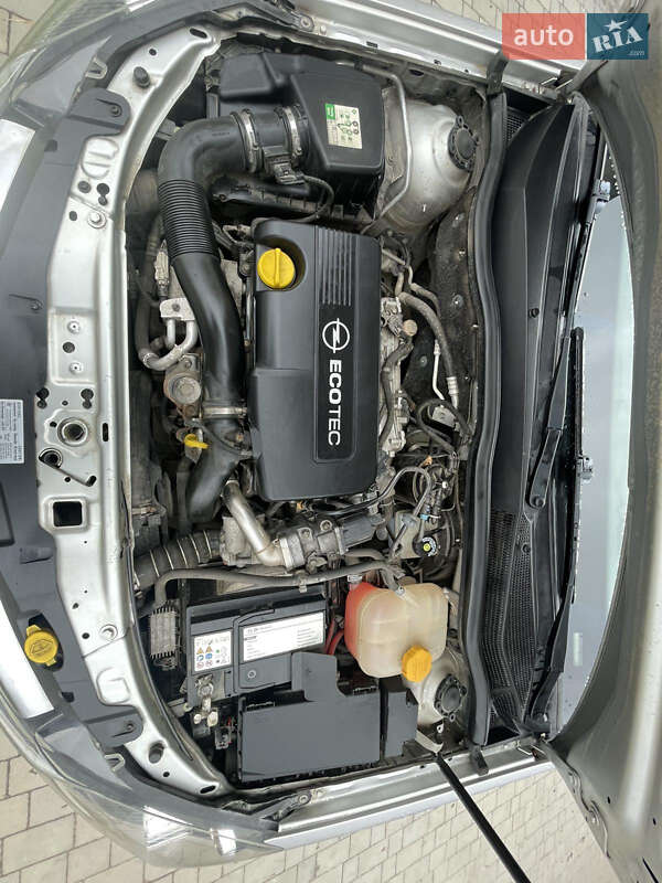 Универсал Opel Astra 2010 в Шацке фото 8 Универсал Opel Astra 2010 в Шацке