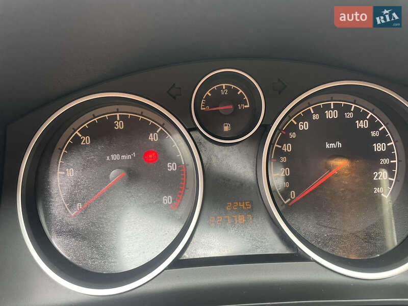 Универсал Opel Astra 2010 в Шацке фото 12 Универсал Opel Astra 2010 в Шацке