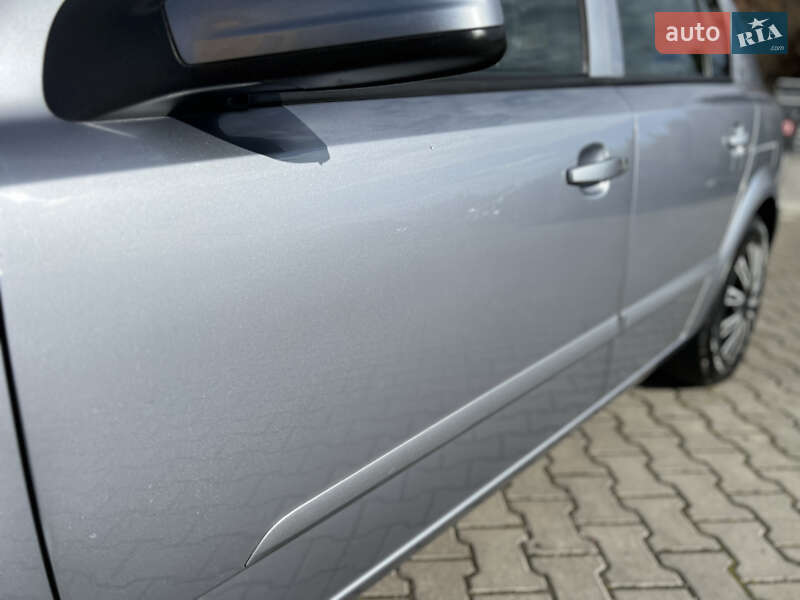 Хэтчбек Opel Astra 2005 в Ивано-Франковске фото 21 Хэтчбек Opel Astra 2005 в Ивано-Франковске