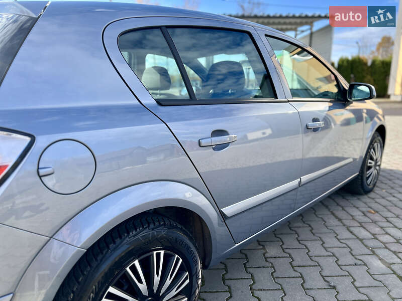 Хэтчбек Opel Astra 2005 в Ивано-Франковске фото 28 Хэтчбек Opel Astra 2005 в Ивано-Франковске