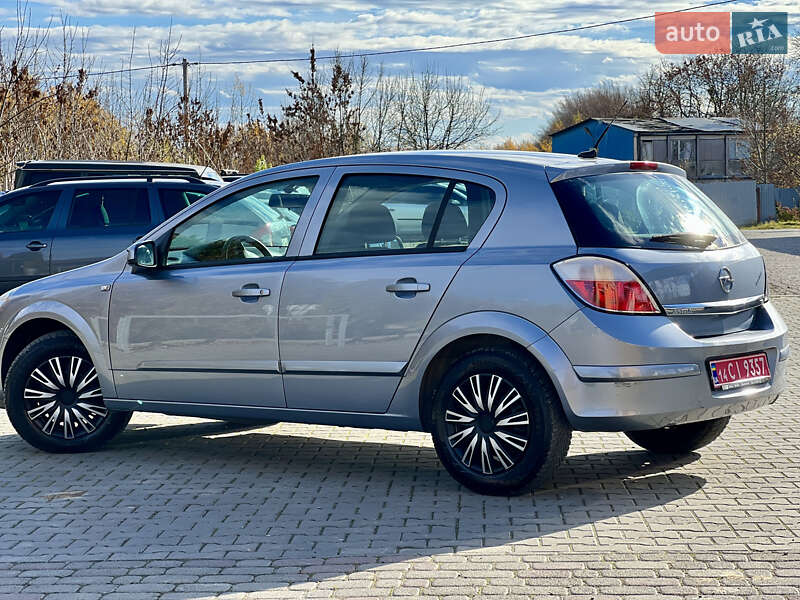 Хэтчбек Opel Astra 2005 в Ивано-Франковске фото 37 Хэтчбек Opel Astra 2005 в Ивано-Франковске