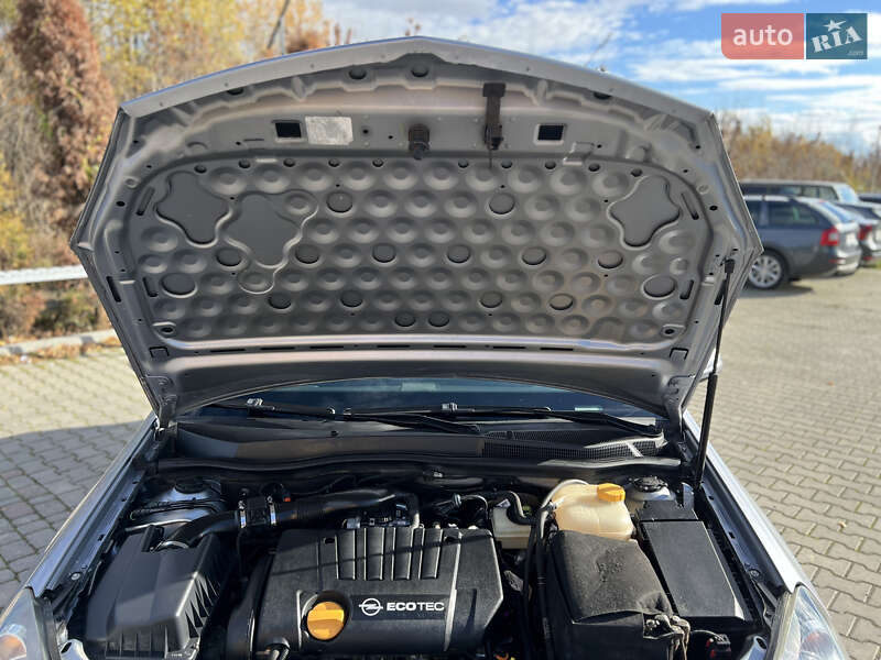 Хэтчбек Opel Astra 2005 в Ивано-Франковске фото 70 Хэтчбек Opel Astra 2005 в Ивано-Франковске