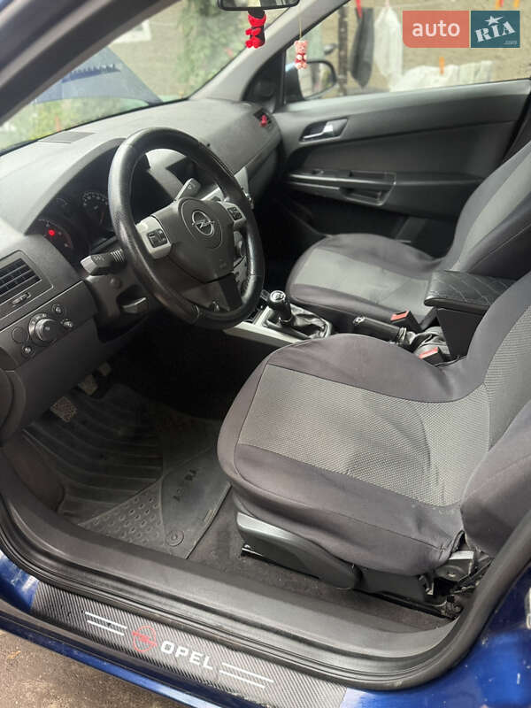 Універсал Opel Astra 2009 в Черкасах фото 10 Універсал Opel Astra 2009 в Черкасах
