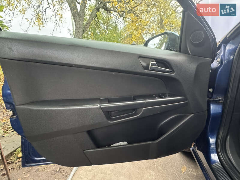 Універсал Opel Astra 2009 в Черкасах фото 11 Універсал Opel Astra 2009 в Черкасах