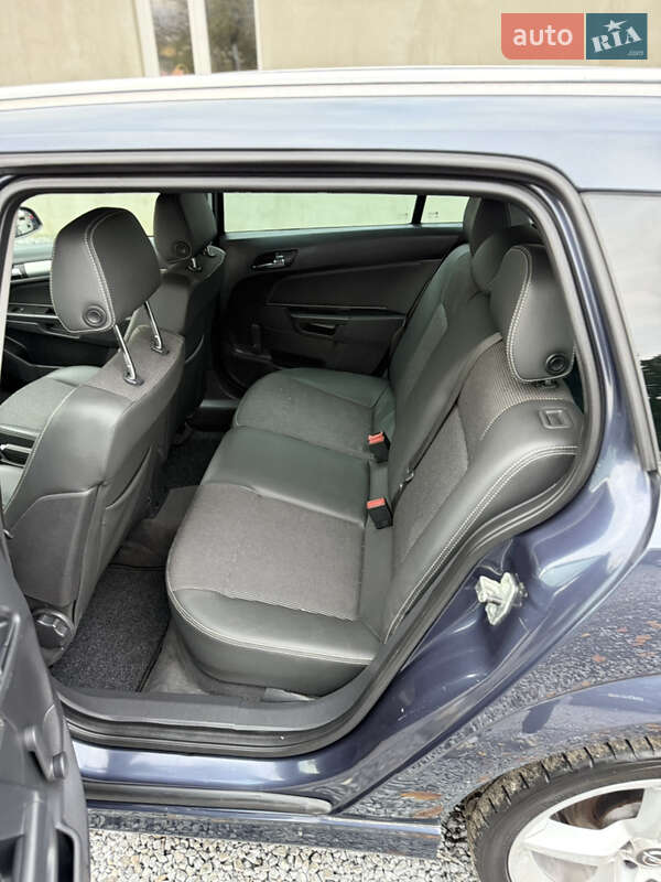 Универсал Opel Astra 2009 в Луцке фото 117 Универсал Opel Astra 2009 в Луцке