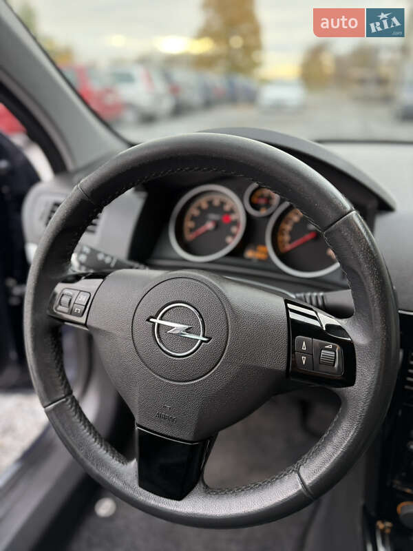 Универсал Opel Astra 2009 в Луцке фото 126 Универсал Opel Astra 2009 в Луцке