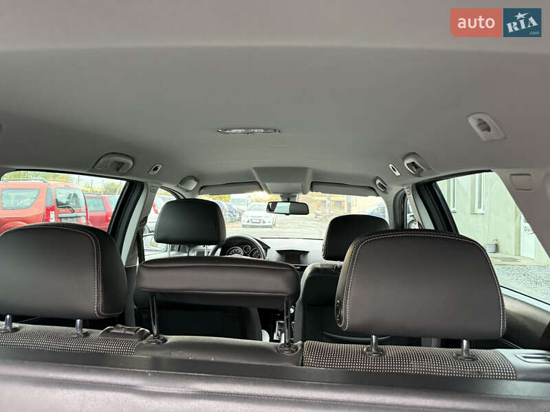 Универсал Opel Astra 2009 в Луцке фото 142 Универсал Opel Astra 2009 в Луцке