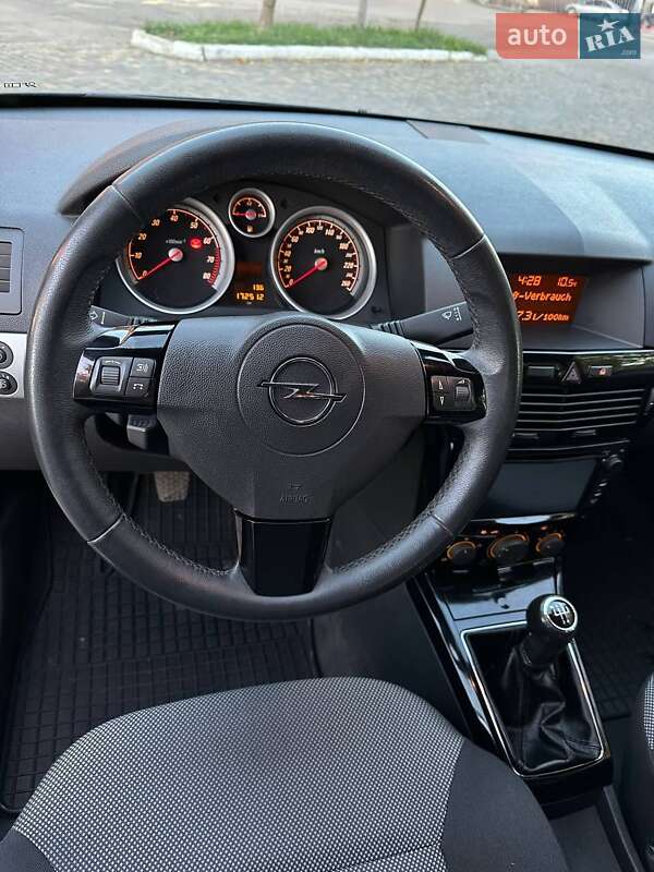 Універсал Opel Astra 2011 в Луцьку фото 13 Універсал Opel Astra 2011 в Луцьку