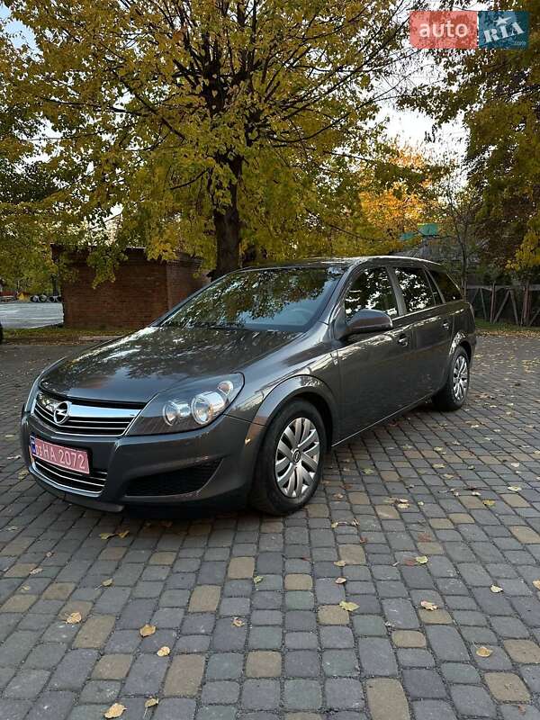Універсал Opel Astra 2011 в Луцьку фото 39 Універсал Opel Astra 2011 в Луцьку