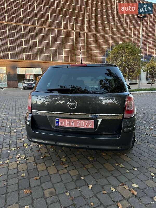 Універсал Opel Astra 2011 в Луцьку фото 54 Універсал Opel Astra 2011 в Луцьку