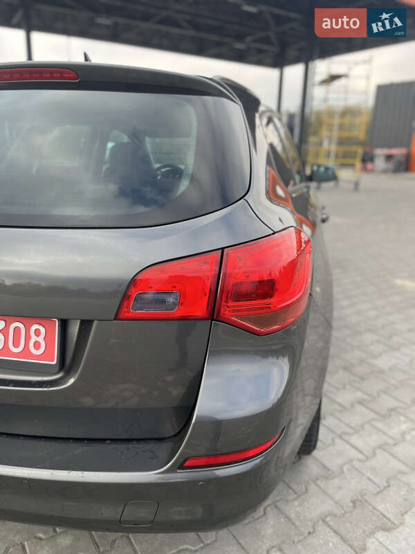 Универсал Opel Astra 2011 в Владимире фото 12 Универсал Opel Astra 2011 в Владимире