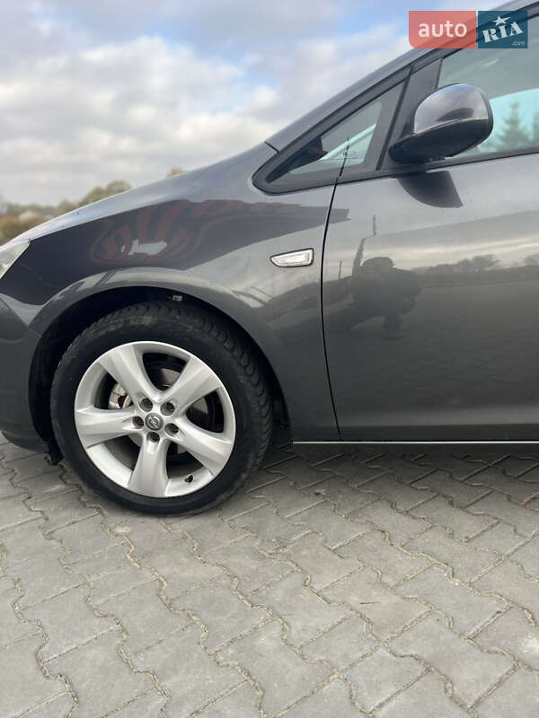 Универсал Opel Astra 2011 в Владимире фото 21 Универсал Opel Astra 2011 в Владимире